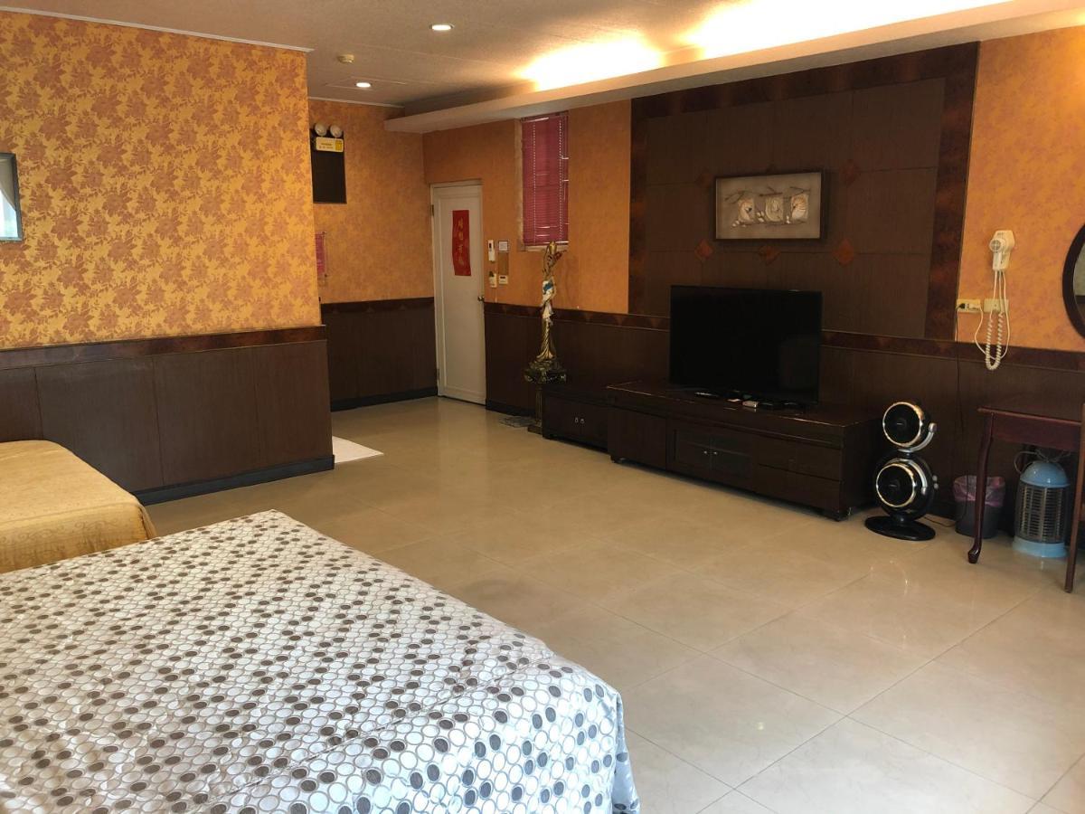 星辰庭園汽車旅館 斗六市 エクステリア 写真